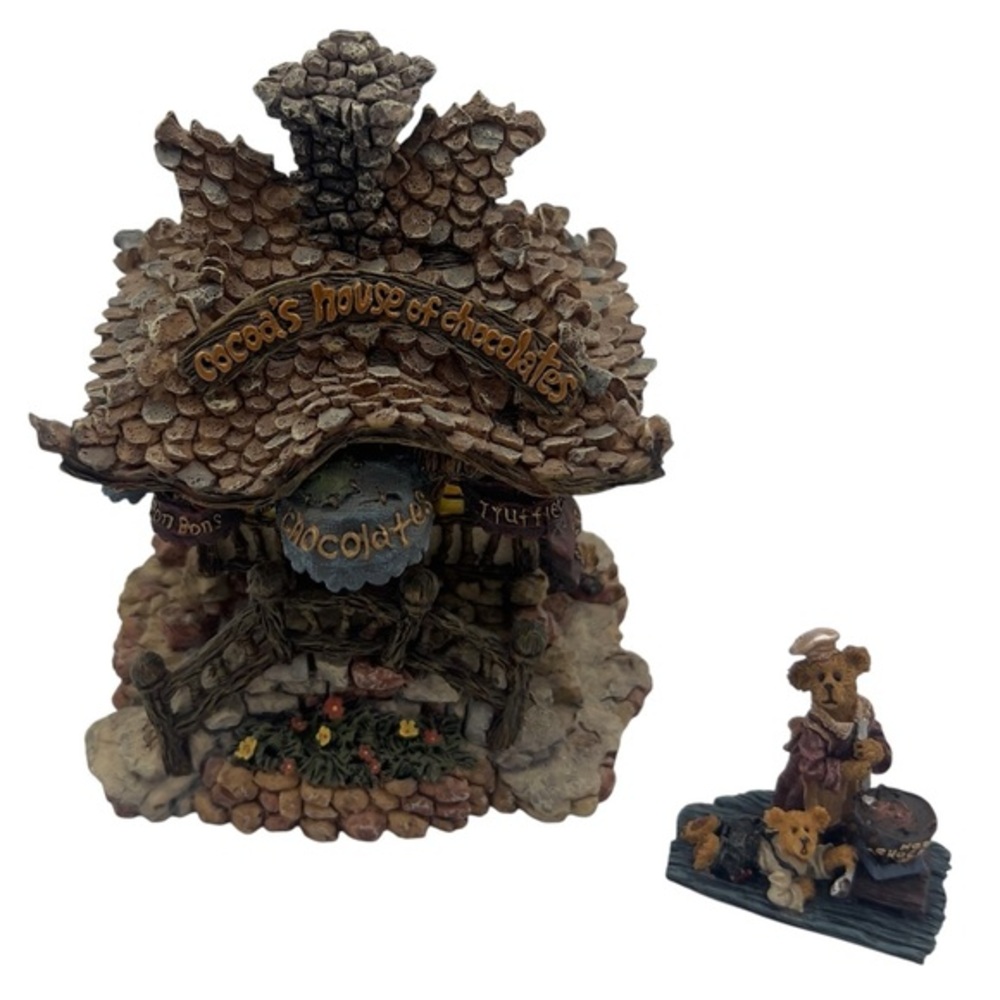 Boyds Bears Bearly-Built Villages Cocoa’s House of Chocolate Figurine w/ Box